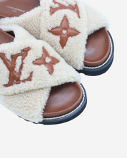 Louis Vuitton Paseo Sandals 37
