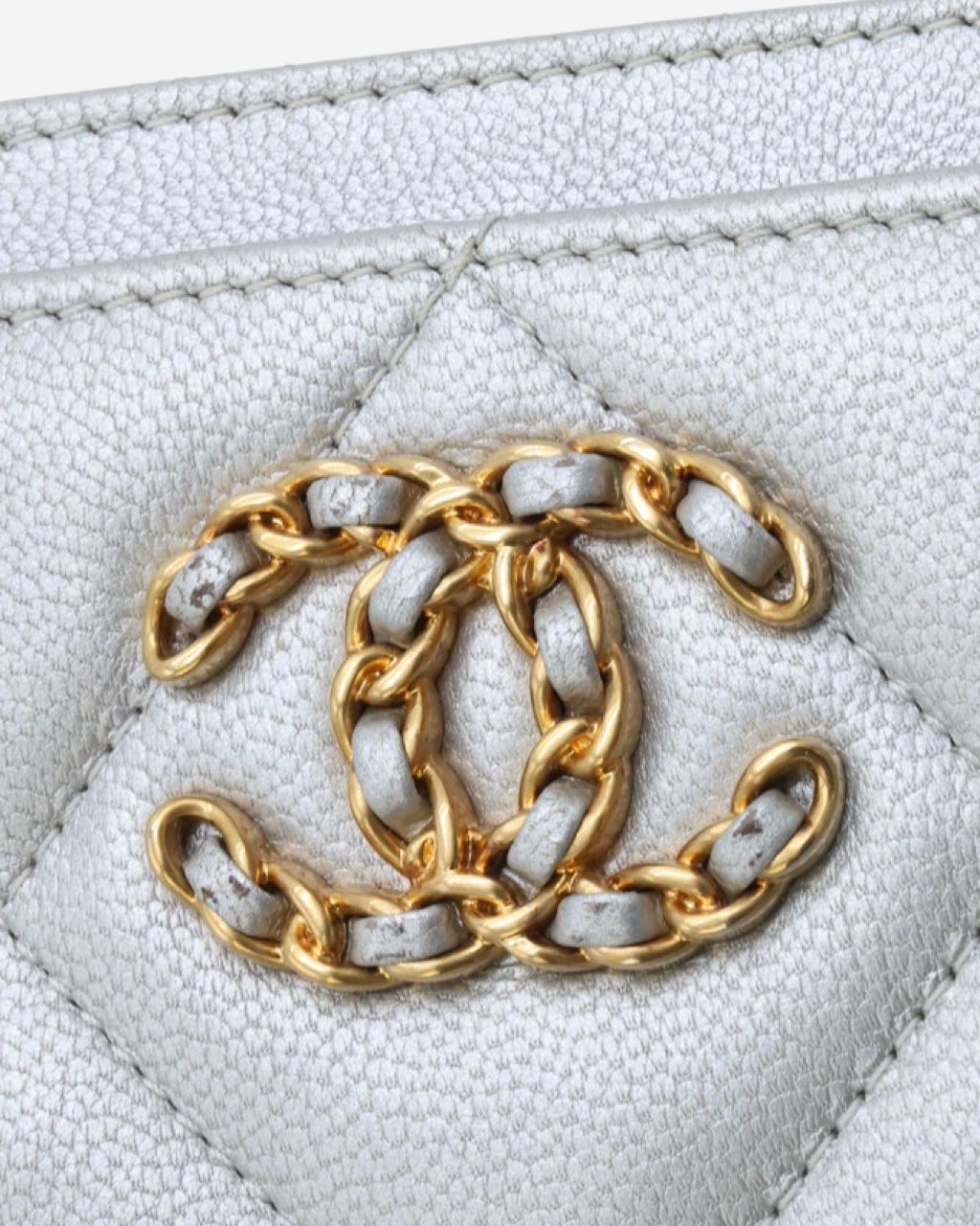 Tarjetero Chanel 19