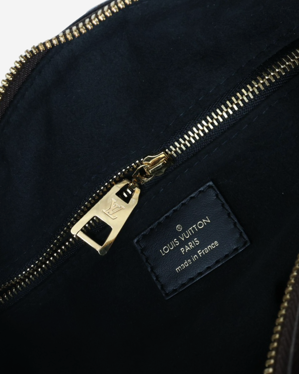 Bolso Louis Vuitton Petite Malle Souple