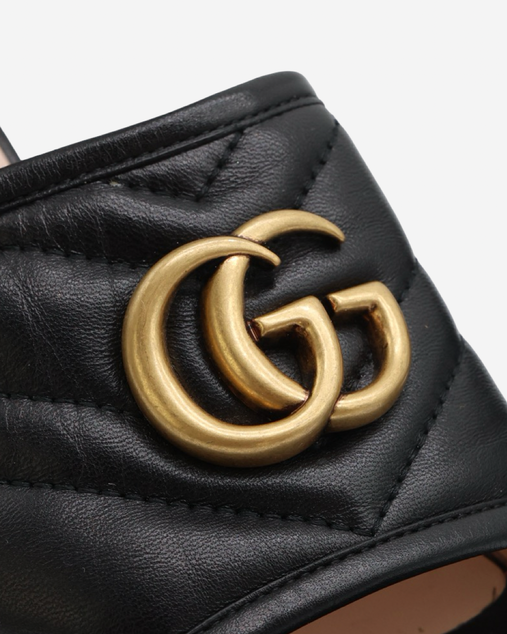 Sandalias Gucci Marmont GG 37
