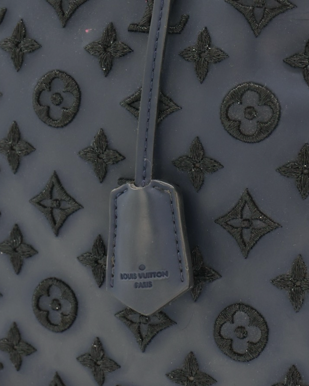 Bolso Louis Vuitton Monogram Addiction Lockit Vertical MM 2011
