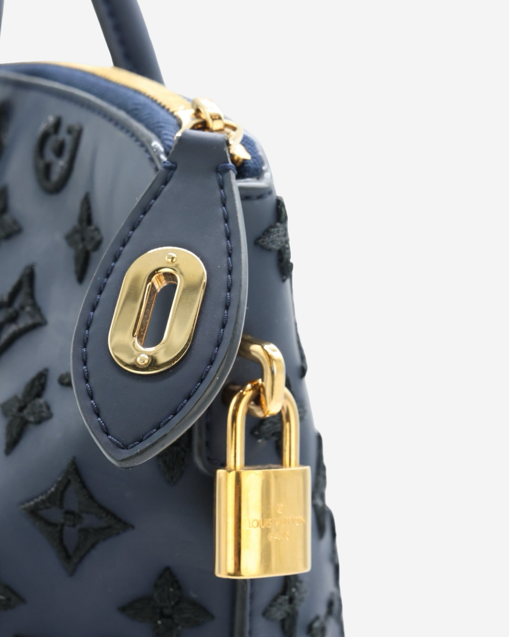 Bolso Louis Vuitton Monogram Addiction Lockit Vertical MM 2011
