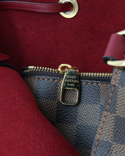 Bolso Louis Vuitton Petit NeoNoe MM 2020