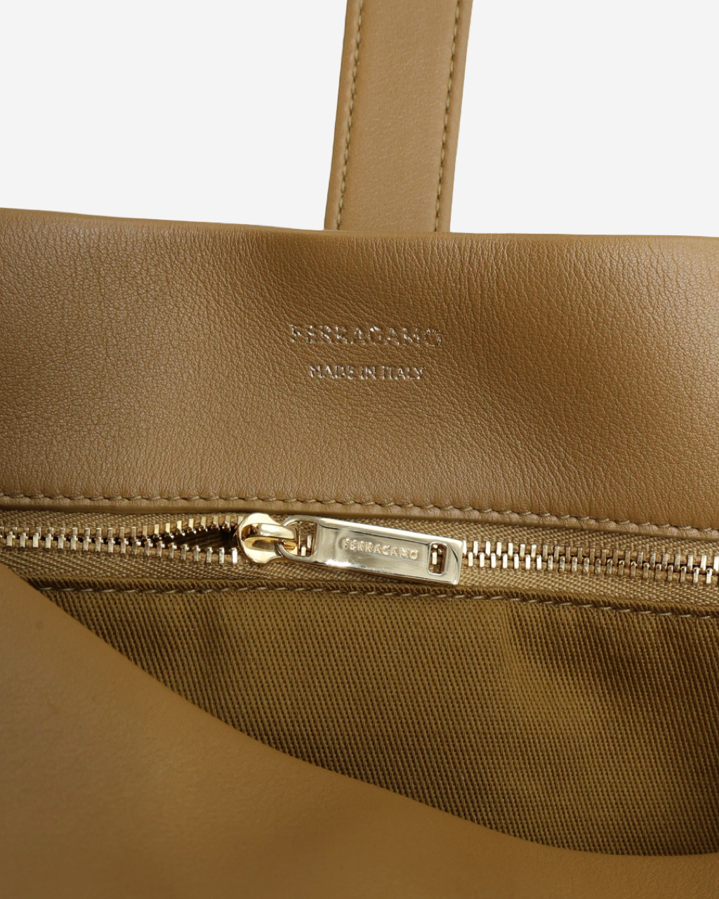 Bolso Ferragamo Gancini Buckle Tote