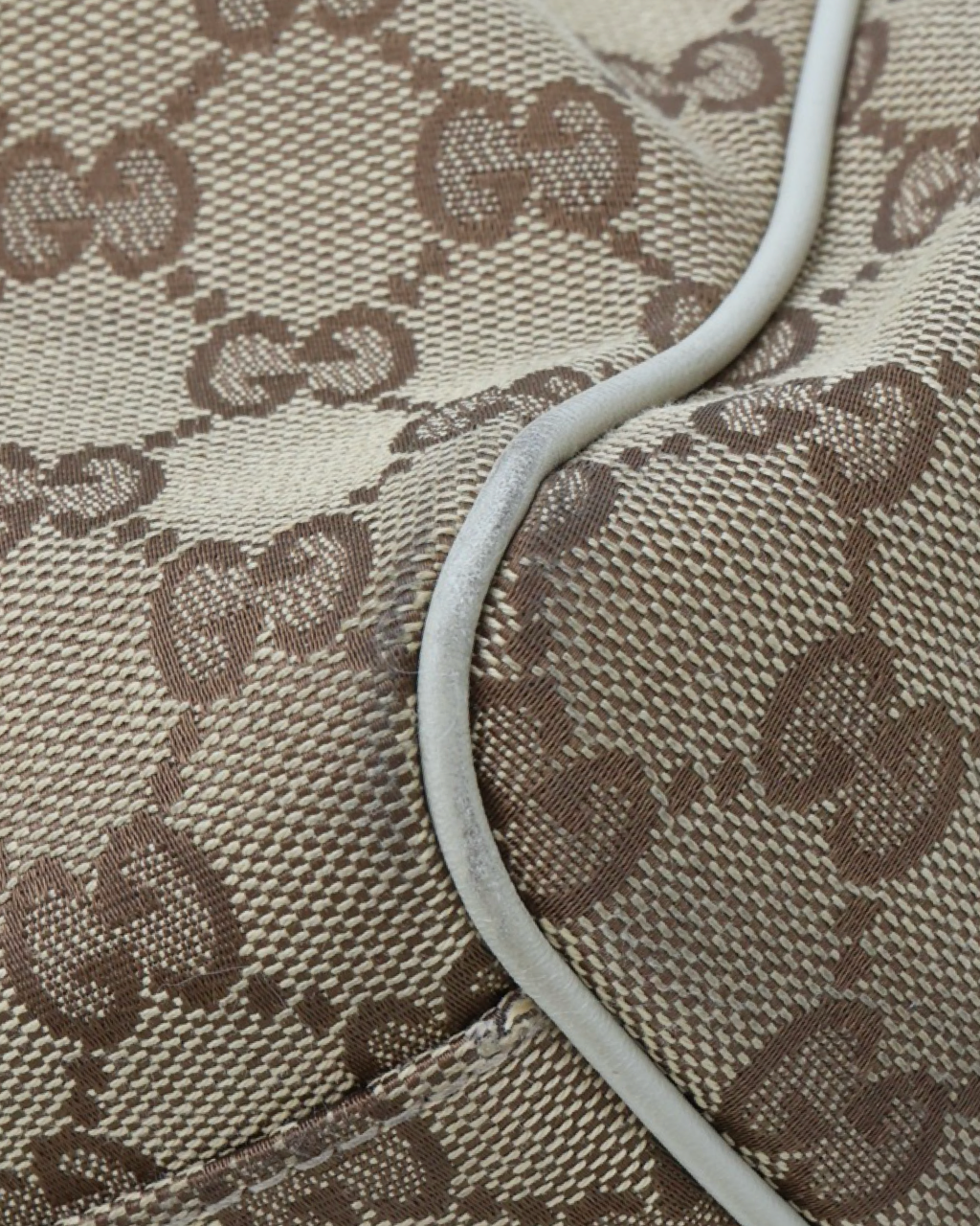 Bolso Gucci Sukey