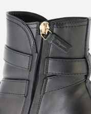 Ferragamo Shadi Ankle Boots 36