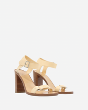 Sandalias Ferragamo 38
