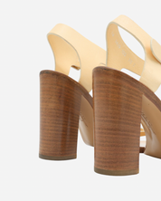 Sandalias Ferragamo 38