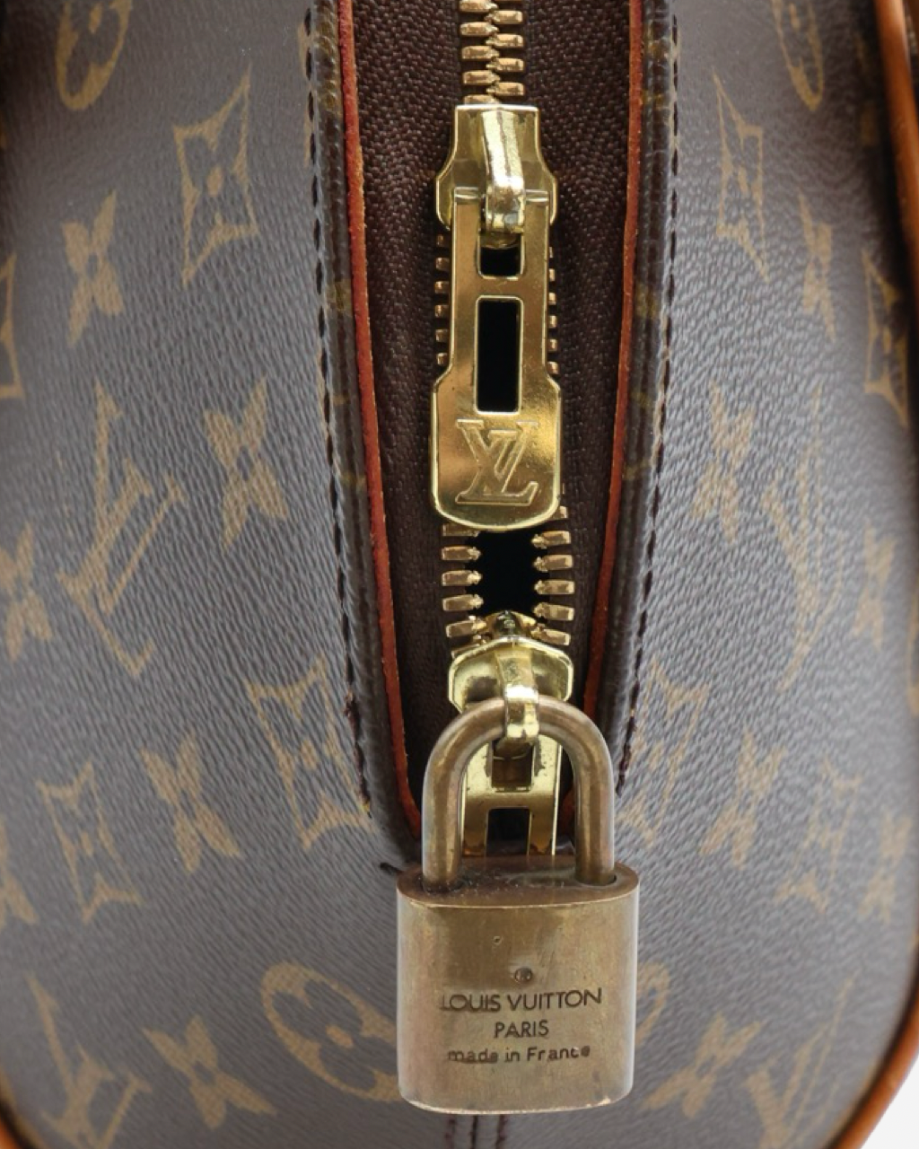 Louis Vuitton Ellipse 2004 Bag