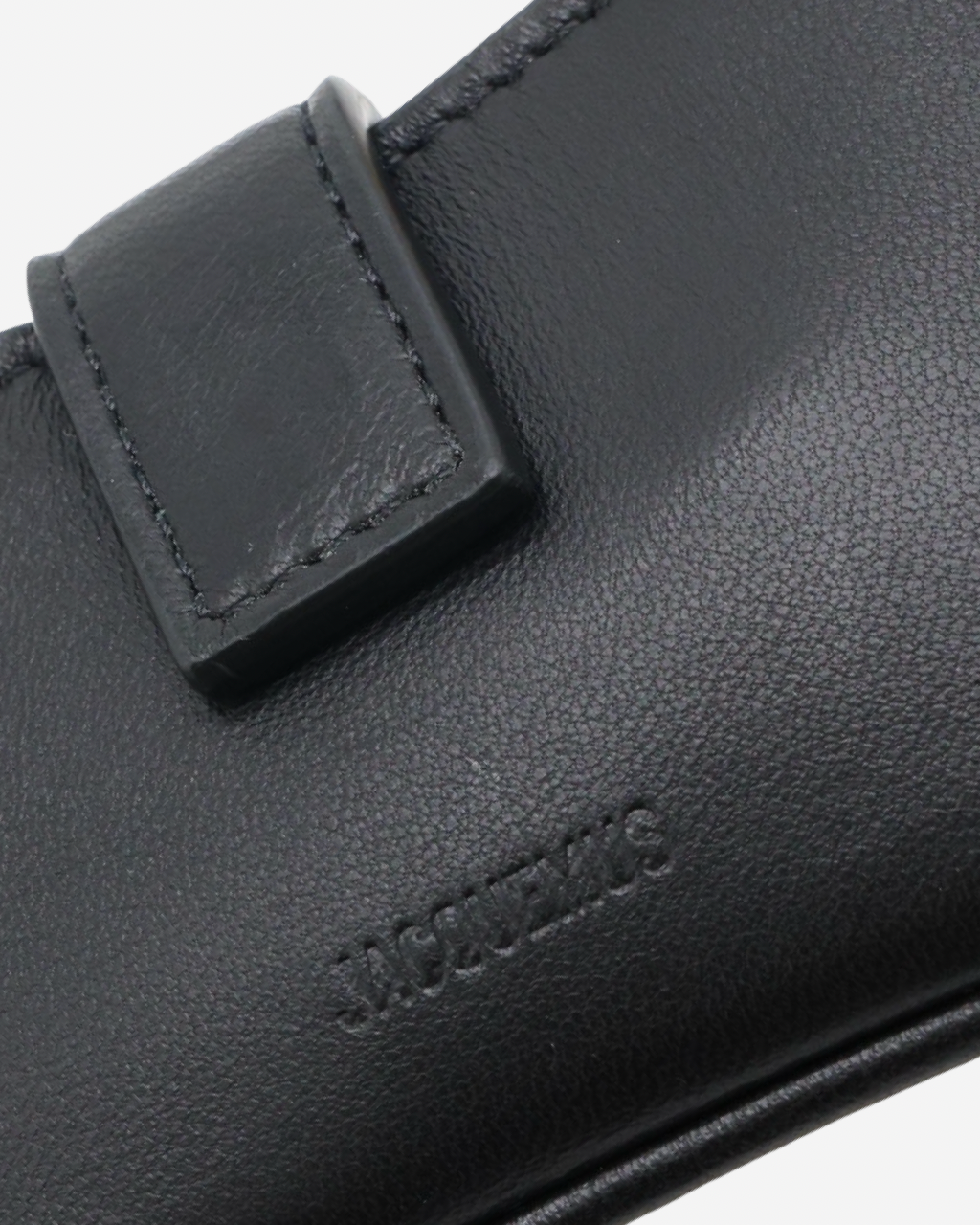 Monedero Jacquemus Le Porte Bisou