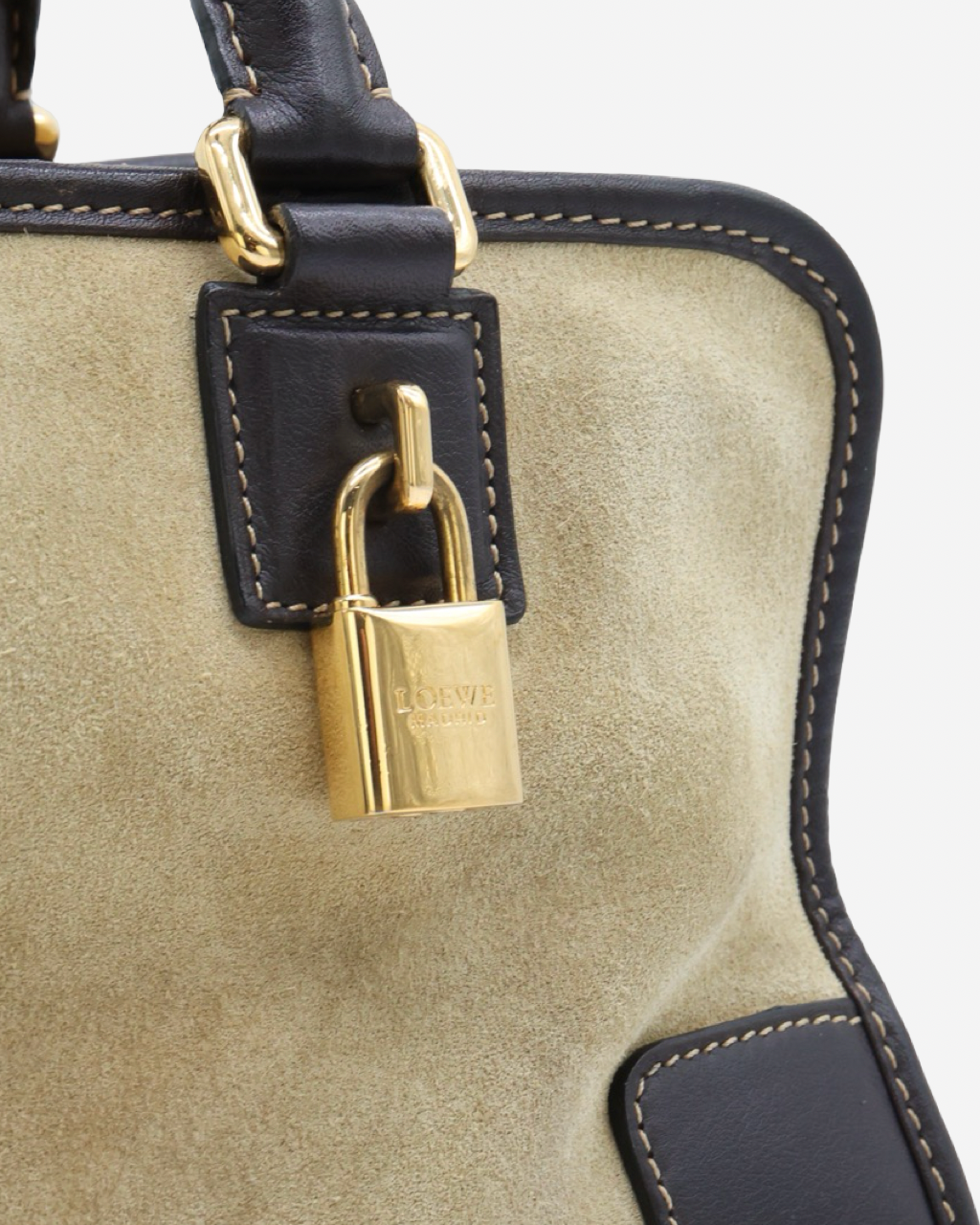 Loewe Amazona 28 Bag