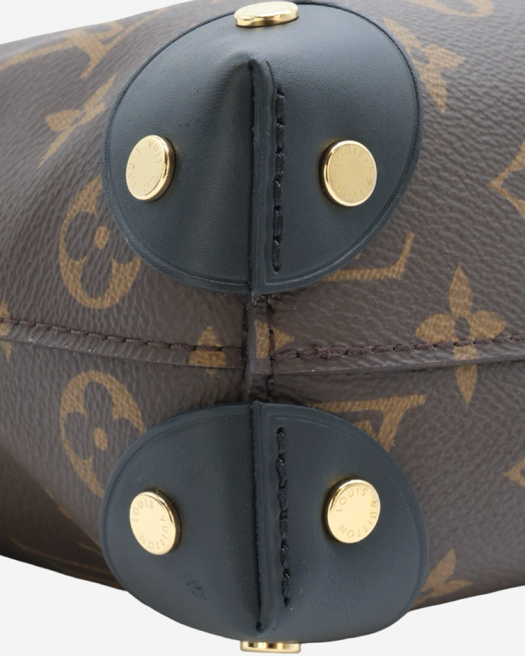 Bolso Louis Vuitton Petite Malle Souple