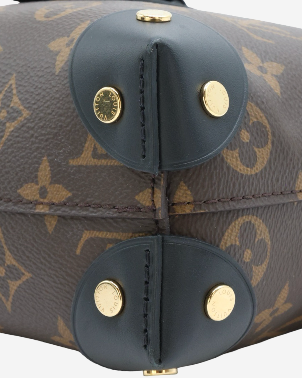 Bolso Louis Vuitton Petite Malle Souple