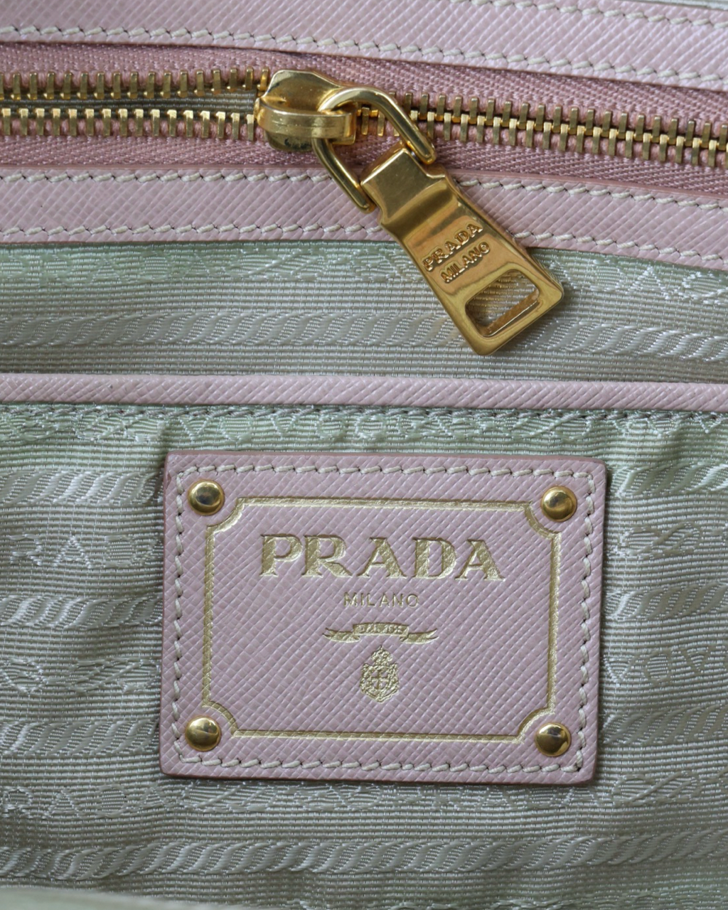 Bolso Prada Square Bauletto