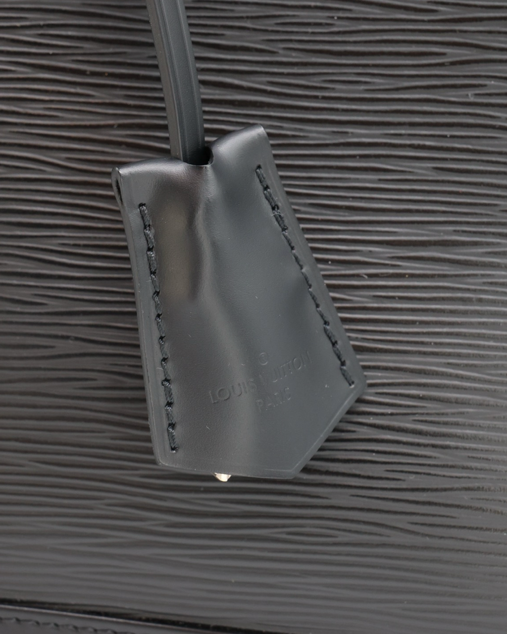 Bolso Louis Vuitton Alma Epi 2013
