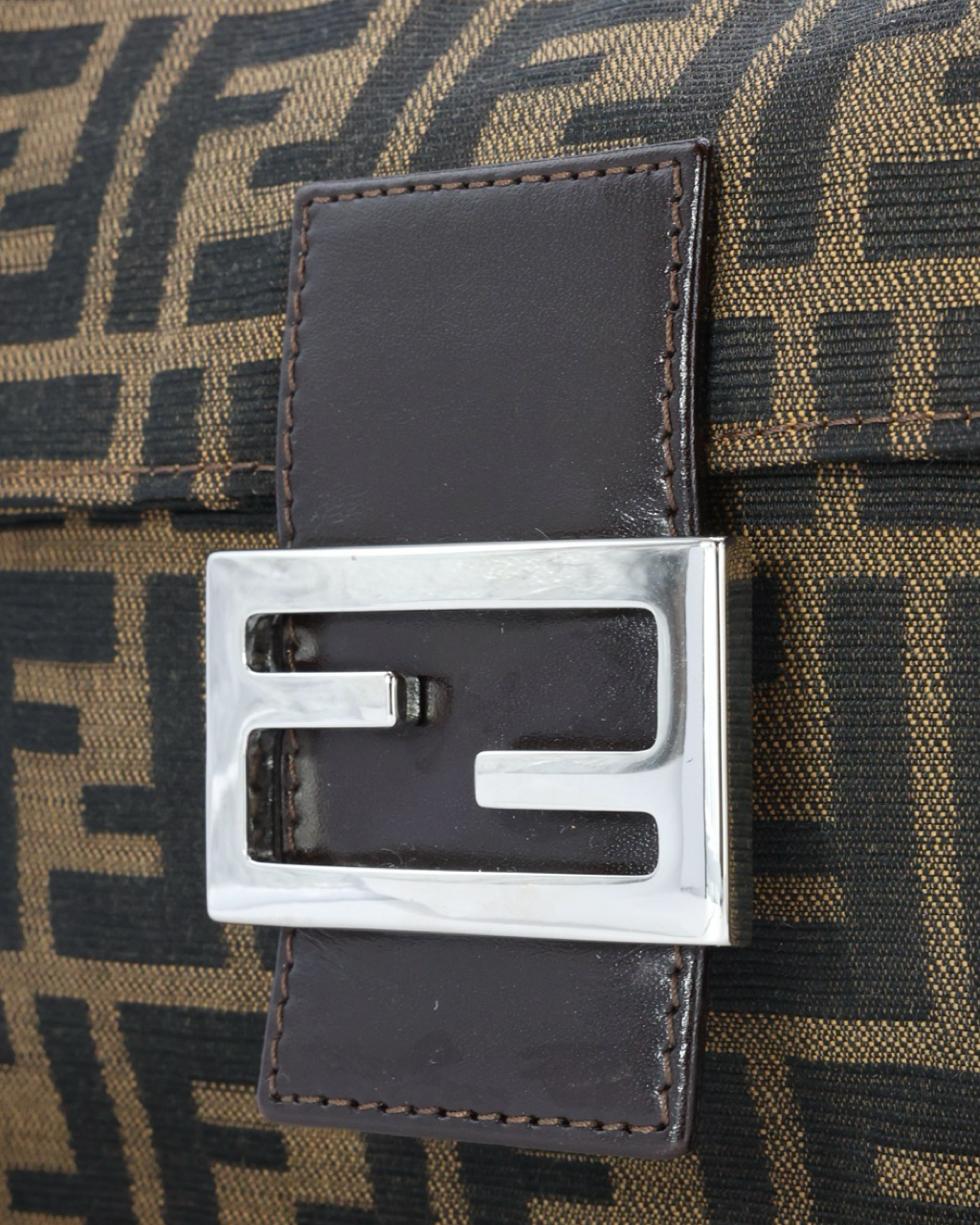 Bolso Fendi Baguette Zucca