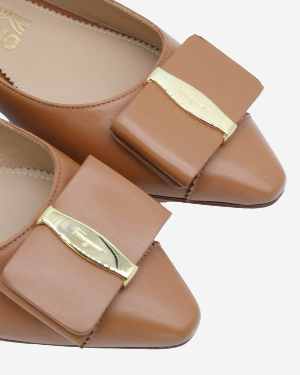 Flats Ferragamo 37