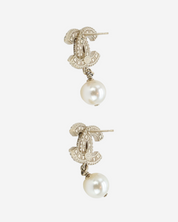 Aretes Chanel CC 2025