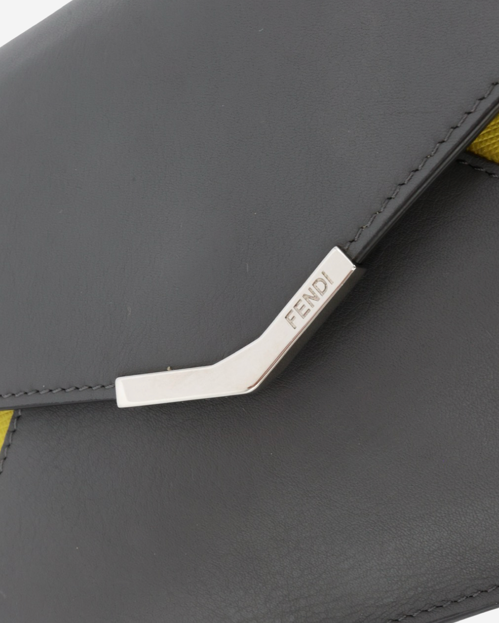 Fendi 2Jours clutch