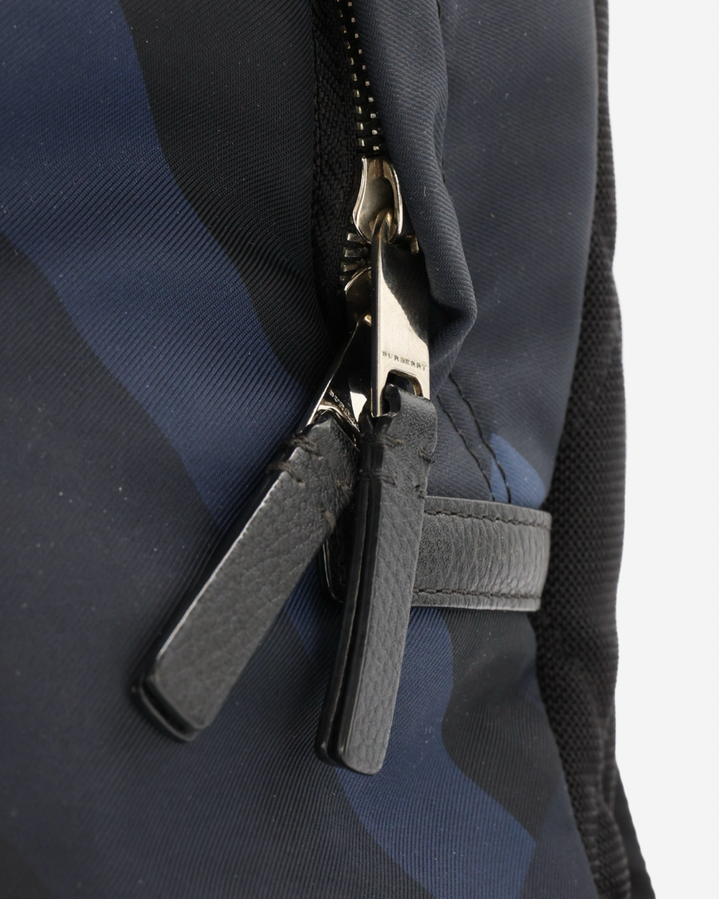 Mochila Burberry Grid Check