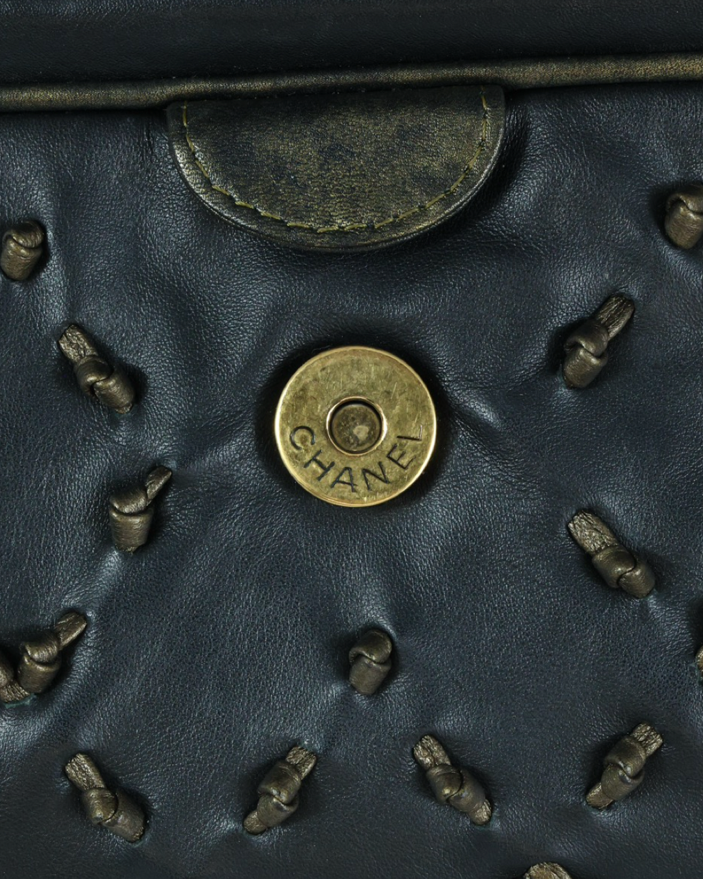 Chanel Chic Knot Bag 2010 - 2011