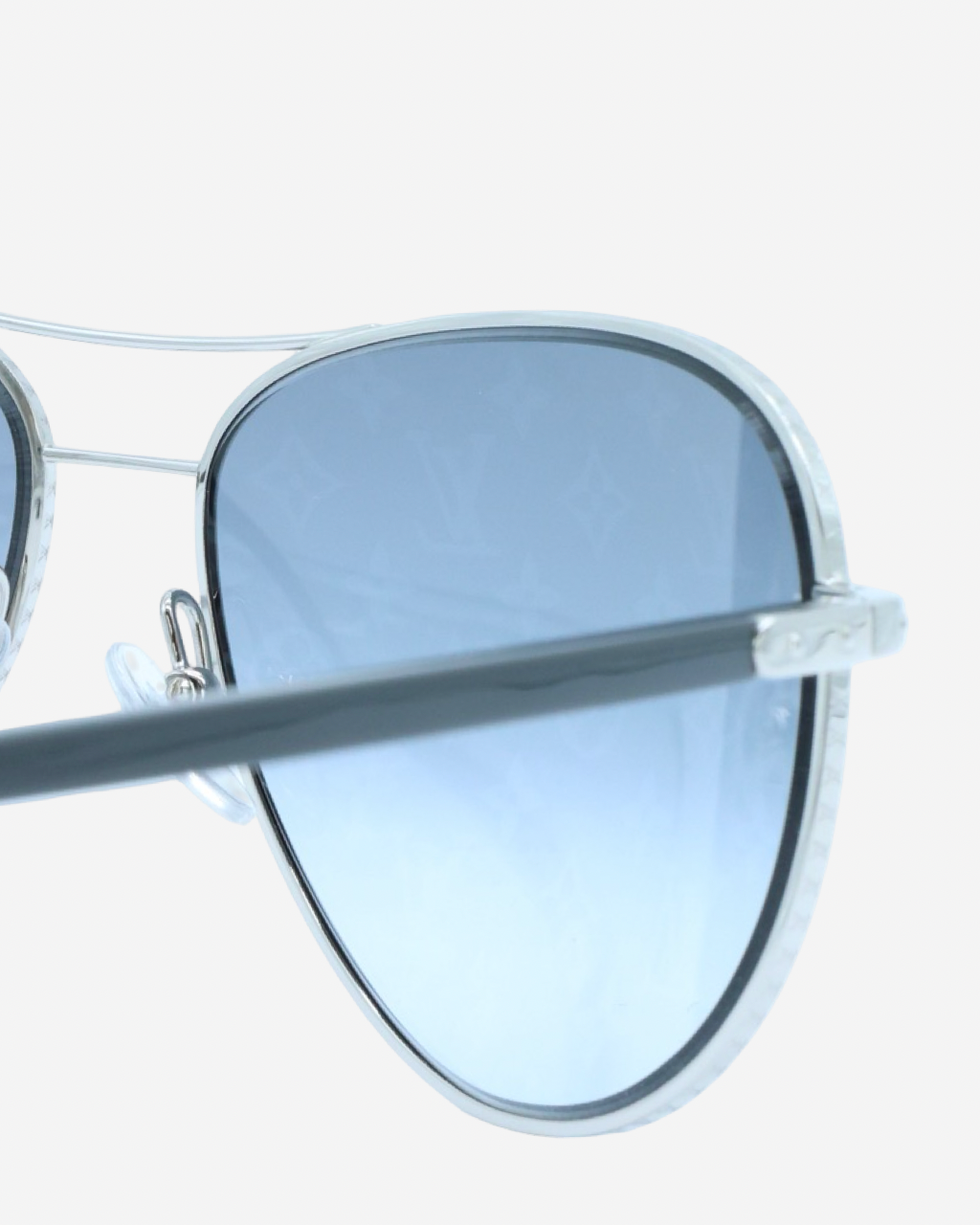 Louis Vuitton Aviator Sunglasses