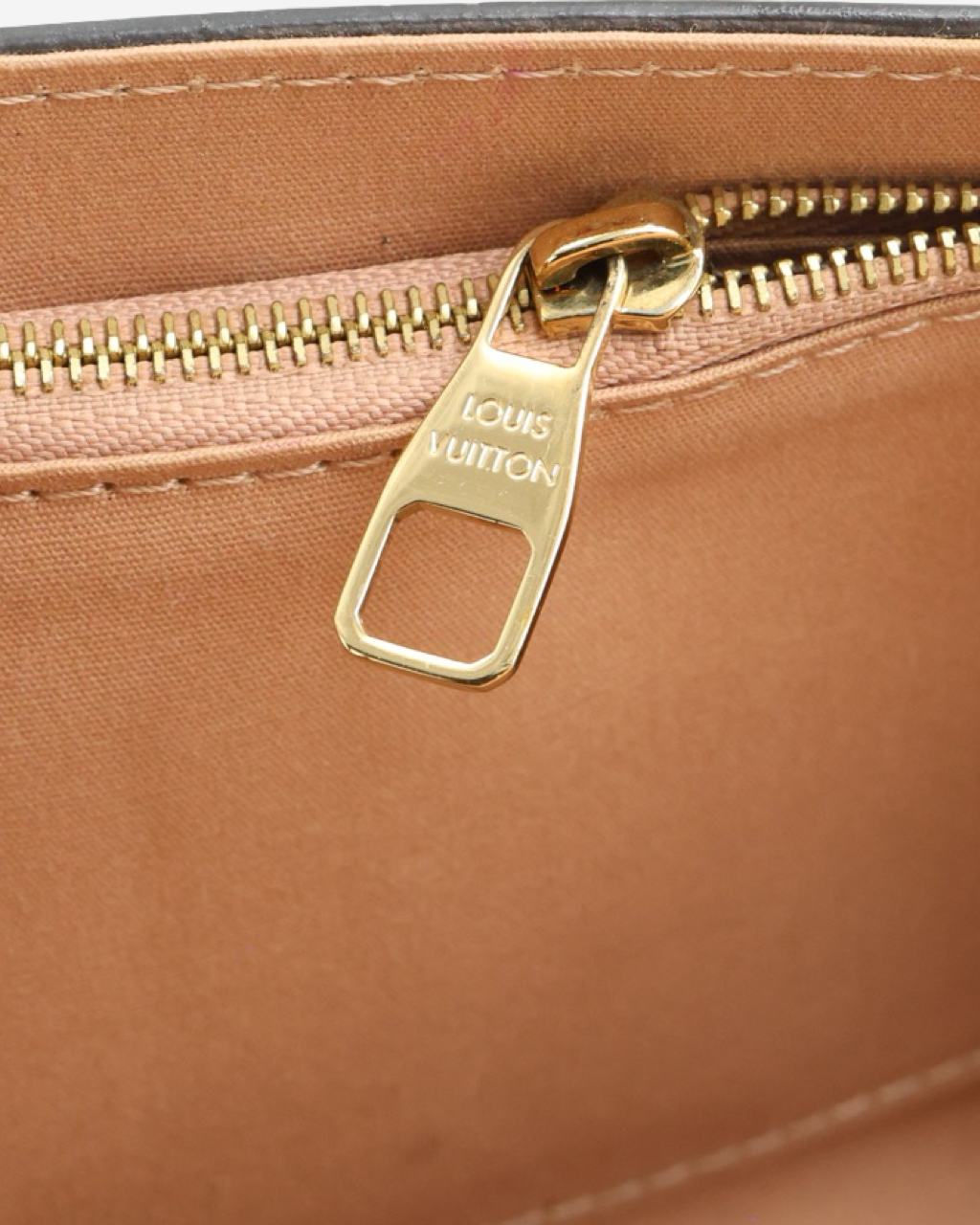 Louis Vuitton Louise Vernis Clutch Bag