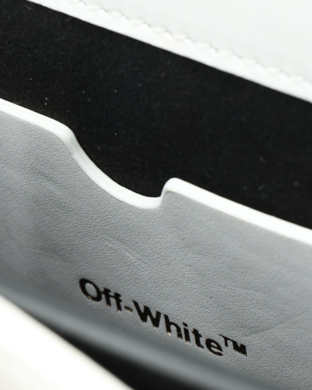 Off-White 21 Binder Clip Bag