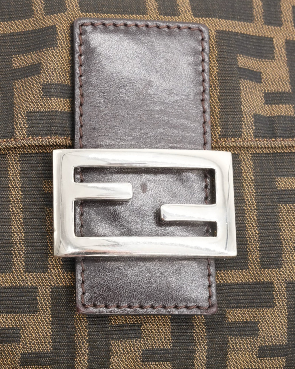 Bolso Fendi Mamma Baguette Zucca