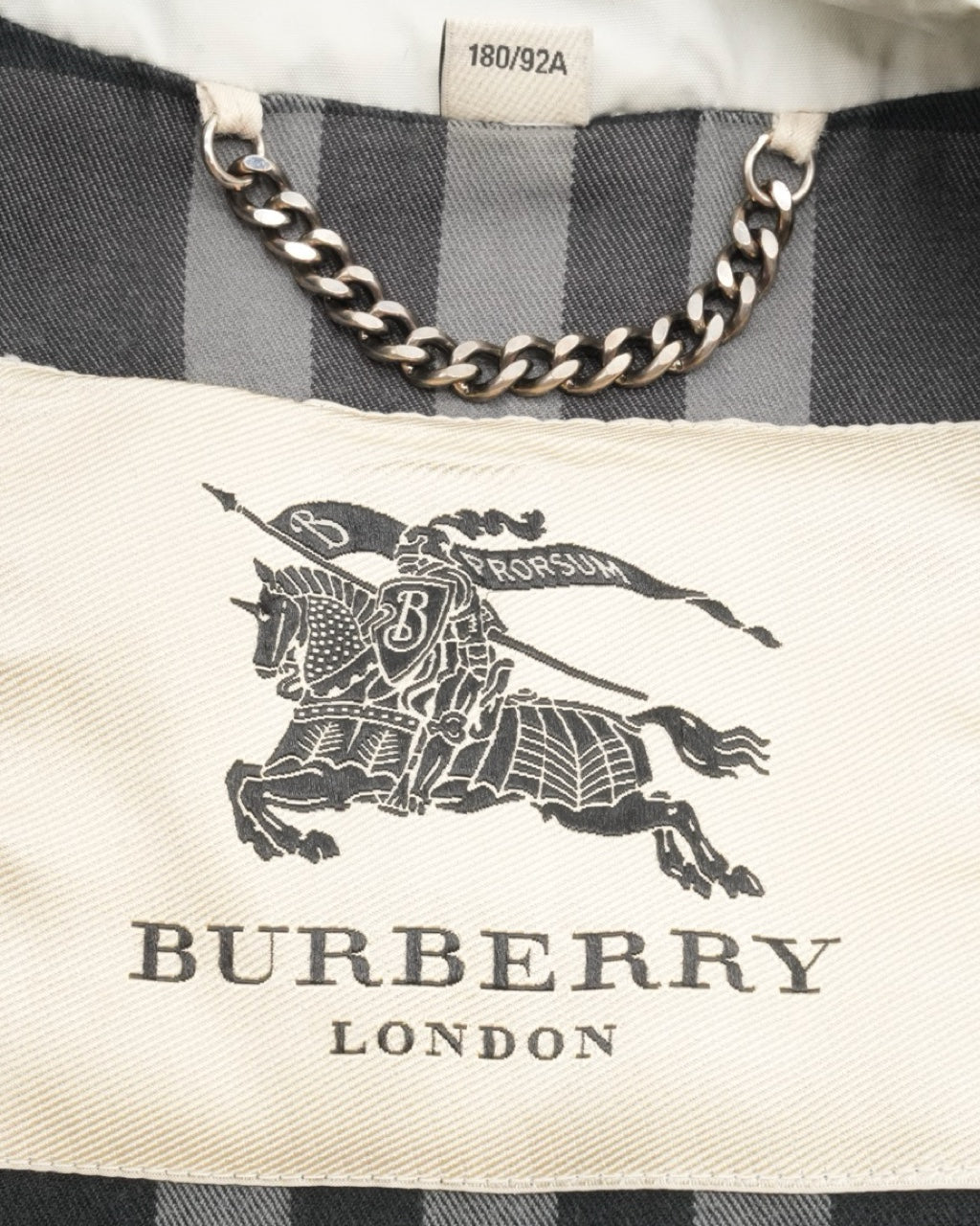 Abrigo Burberry 48 IT