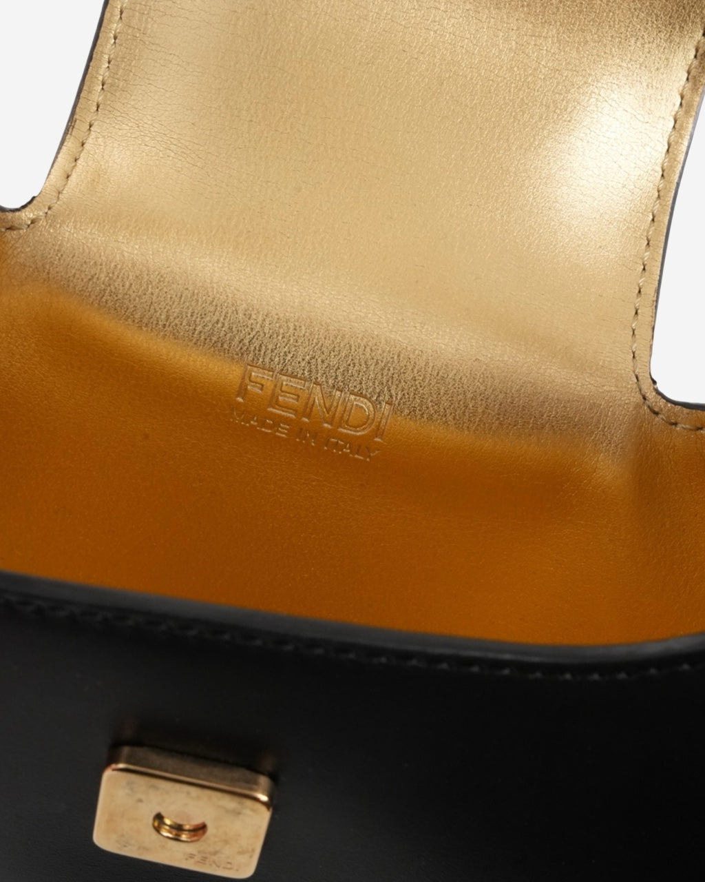 Bolso Fendi Mini Cookie 2022