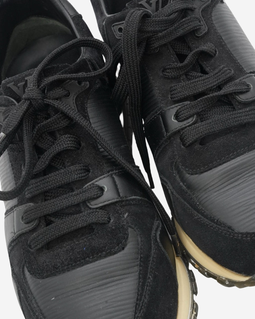 Louis Vuitton Run Away Epi Sneakers 36