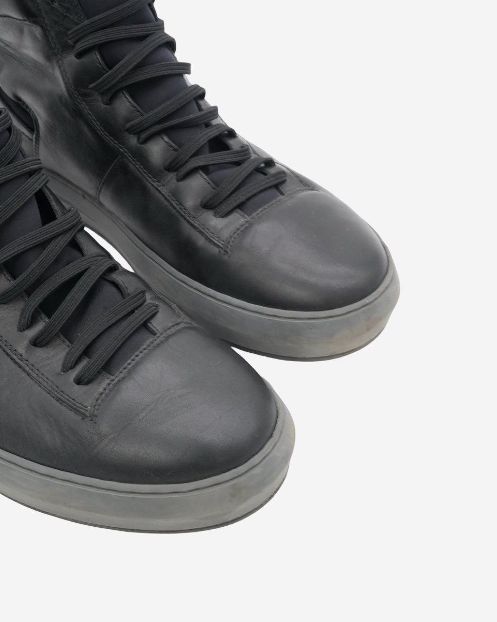 Tenis Ferragamo 42.5