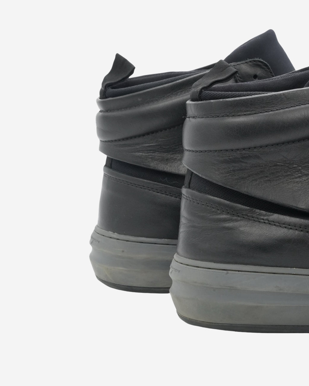 Tenis Ferragamo 42.5
