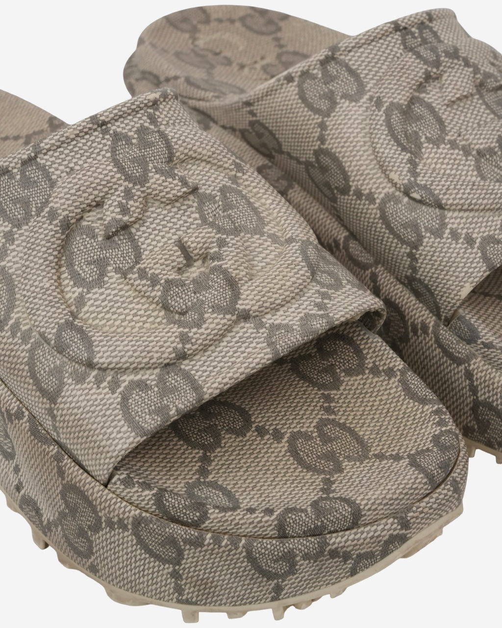 Sandalias Gucci Interlocking GG 39