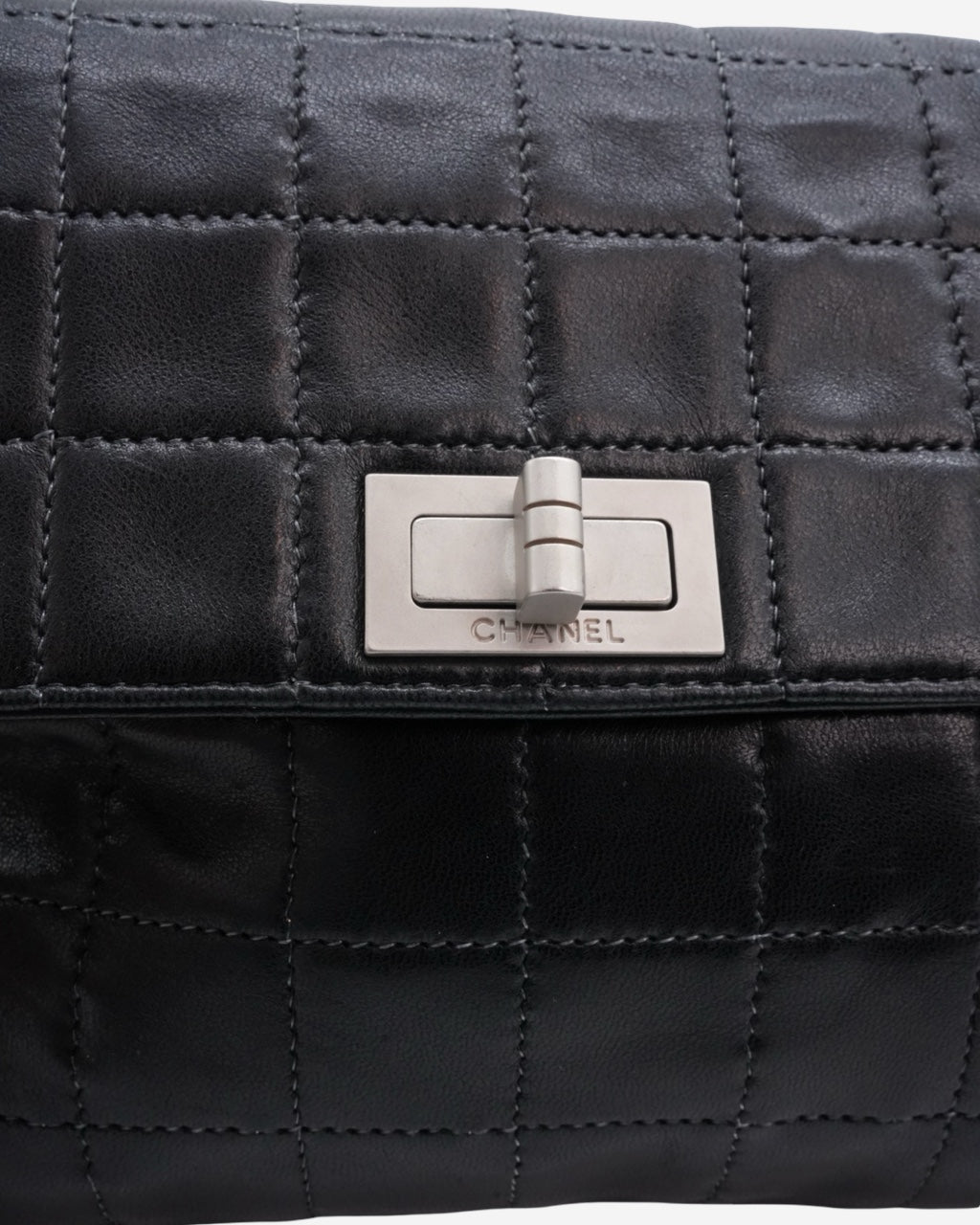 Bolso Chanel Reissue 2.55 Chocolate Bar 2000 - 2002