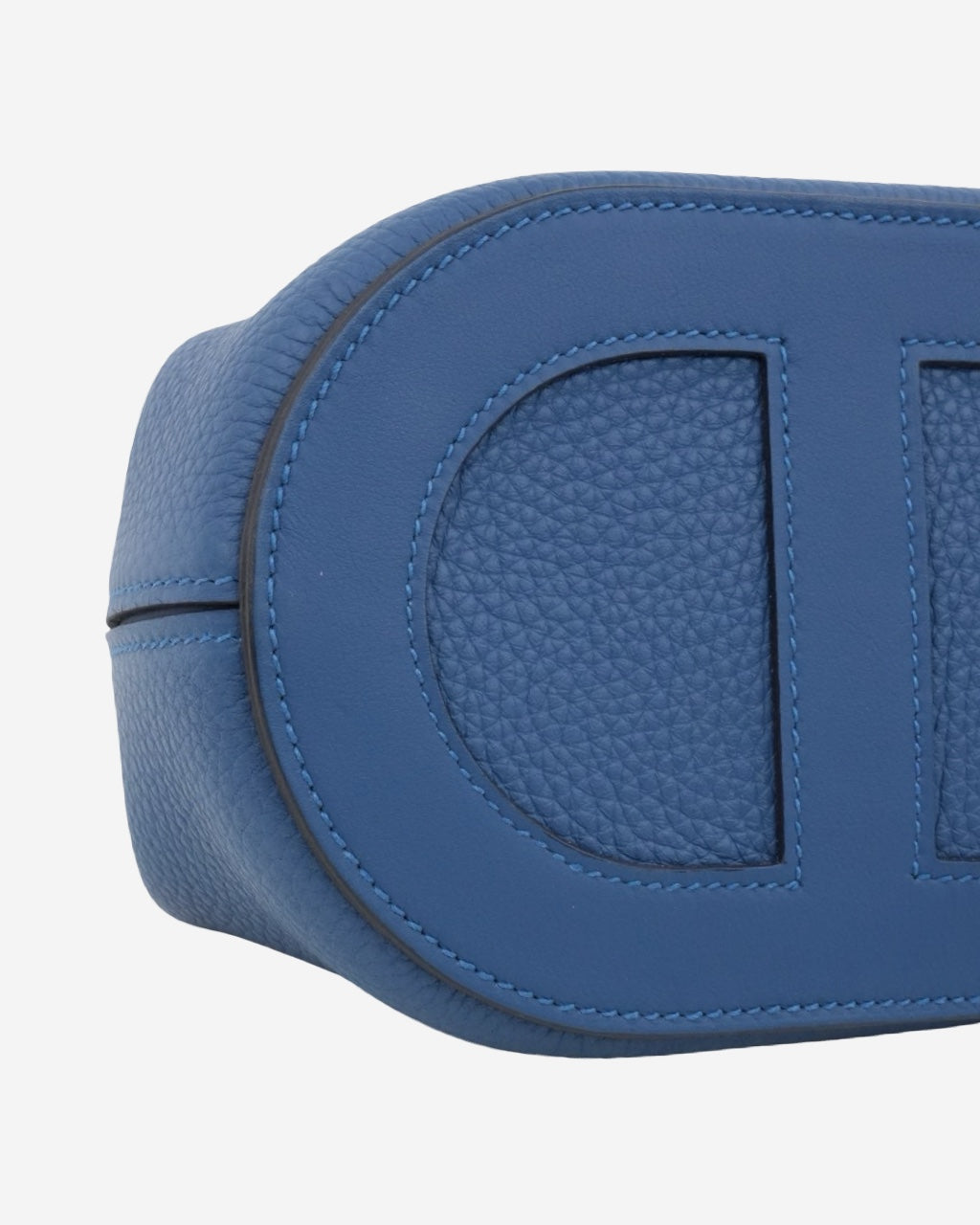 Bolso Hermès In-the-Loop 18 2025