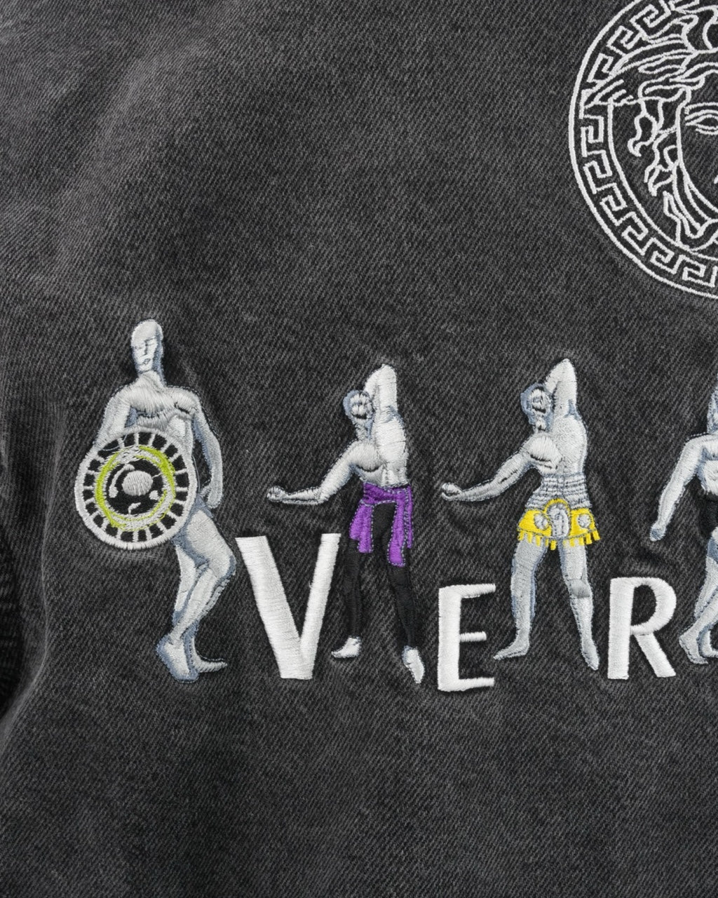 Chamarra Versace M