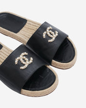 Sandalias Chanel CC Pearl 38