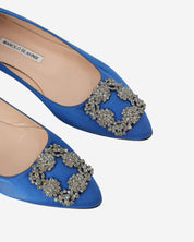 Manolo Blahnik Hangisi Flats 37.5