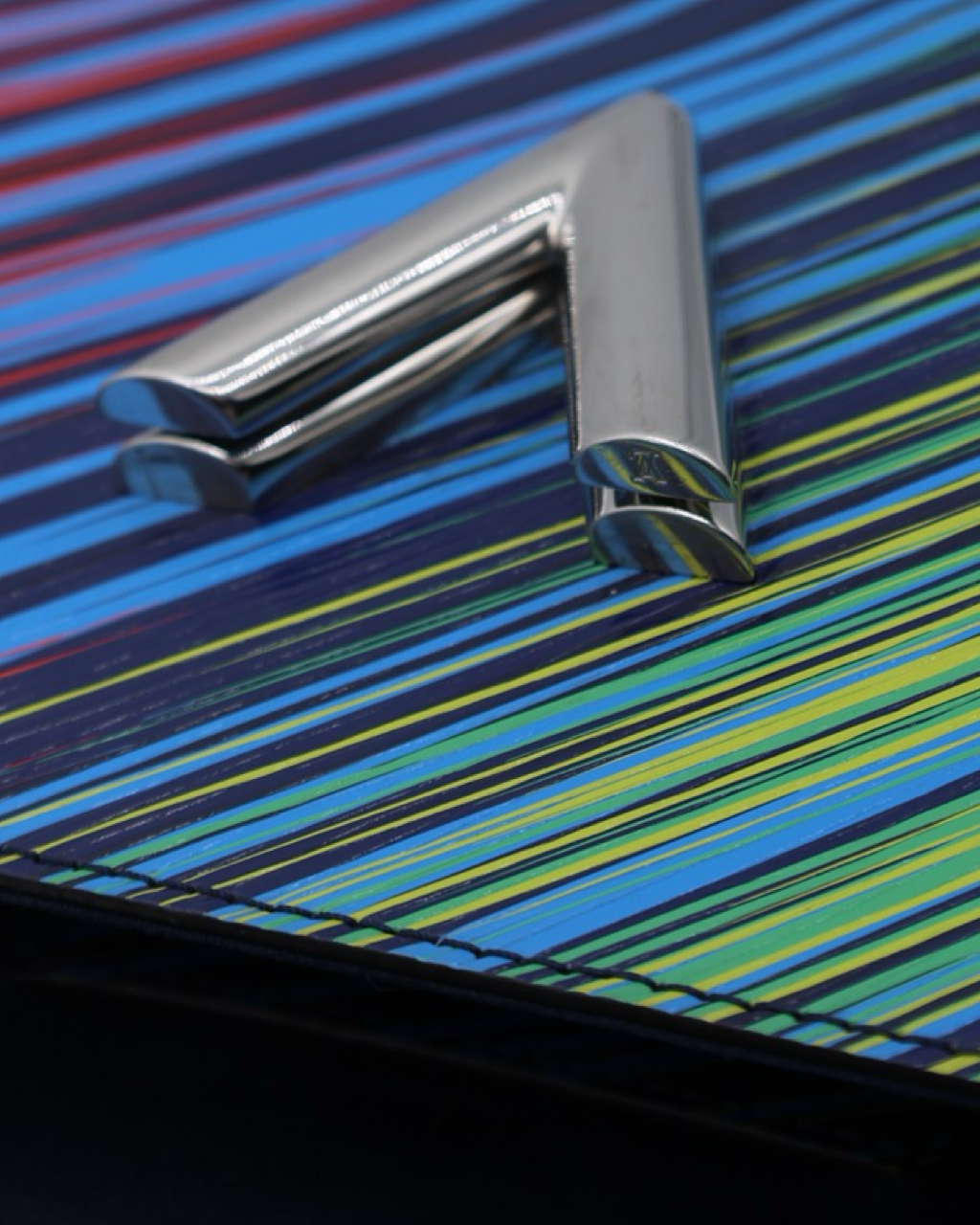 Louis Vuitton Epi Twist MM Bag