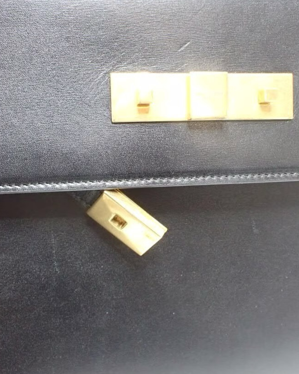 Saint Laurent Manhattan Bag