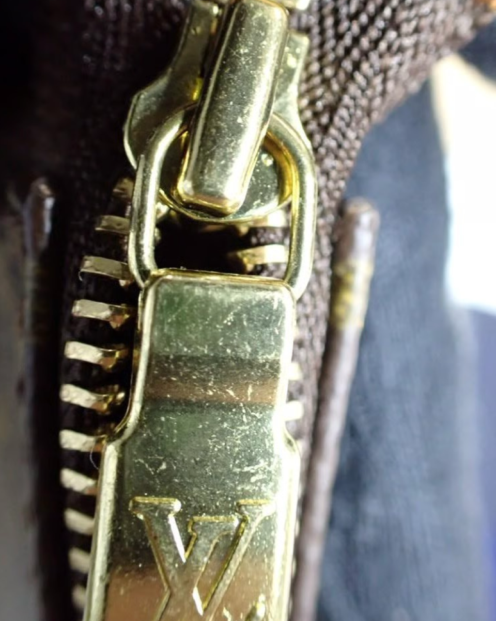 Louis Vuitton Pochette Monogram Bag