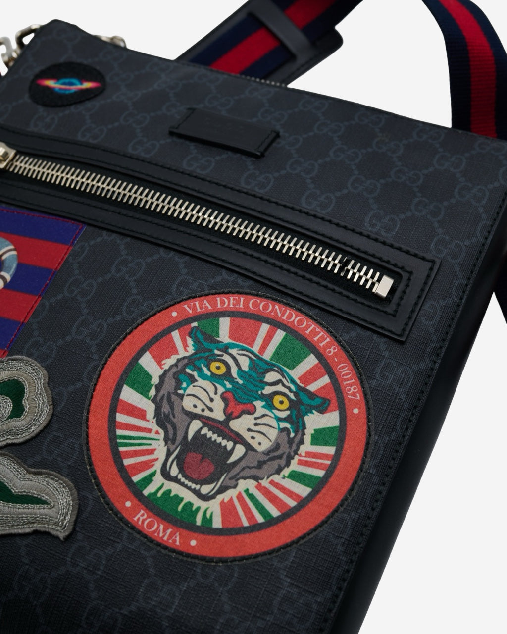 Bolso Gucci GG Supreme Monogram Night Courrier