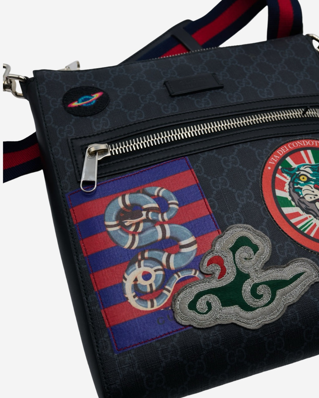 Bolso Gucci GG Supreme Monogram Night Courrier