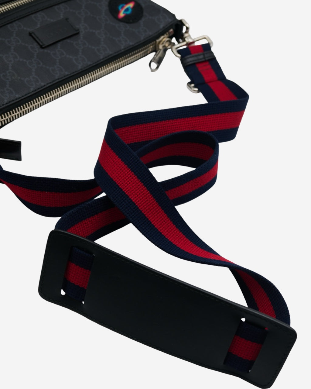 Bolso Gucci GG Supreme Monogram Night Courrier