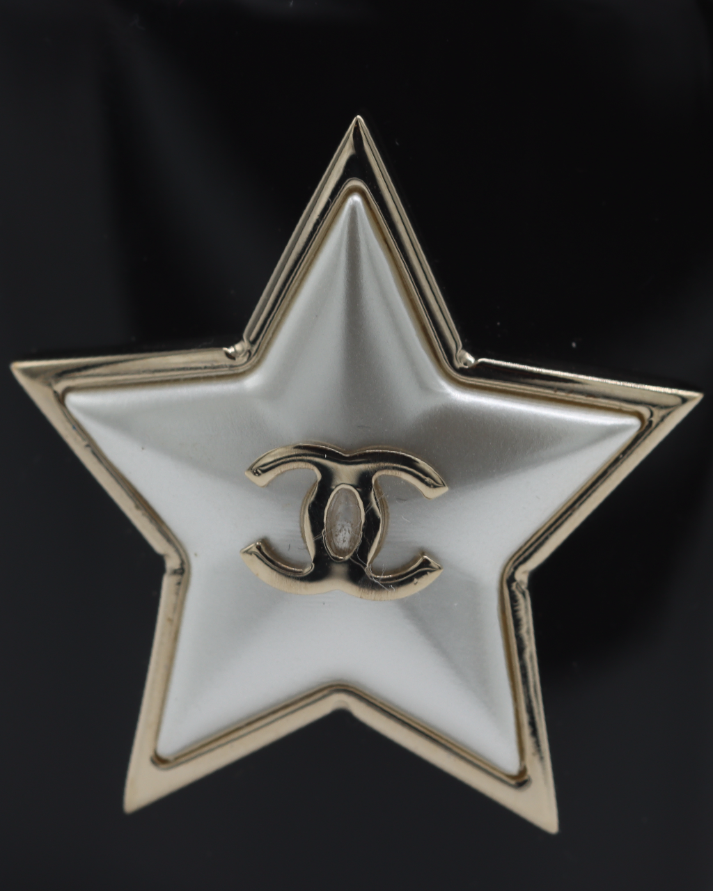Cuff Chanel Star