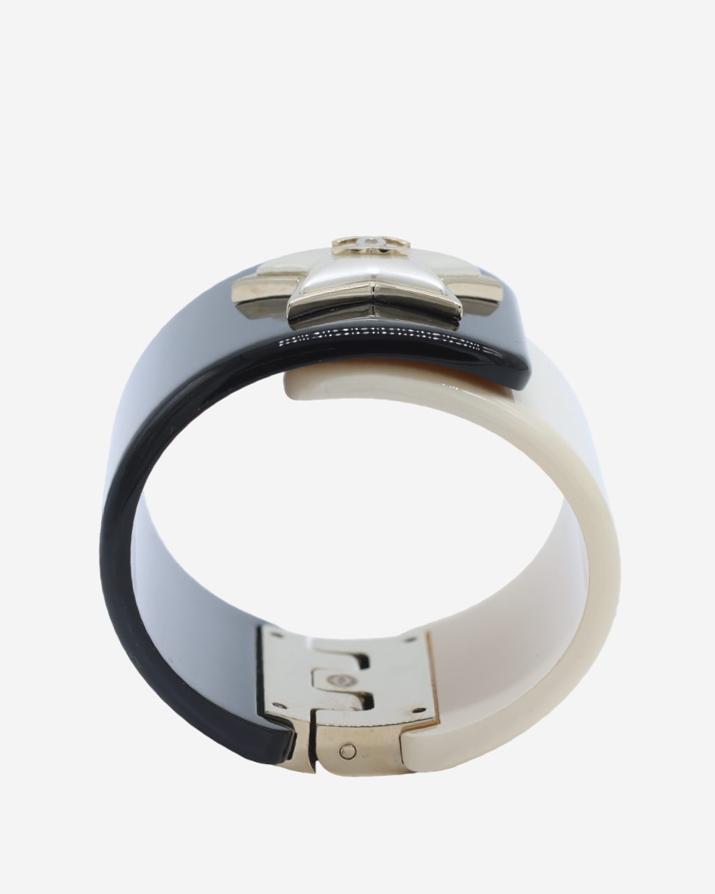 Cuff Chanel Star