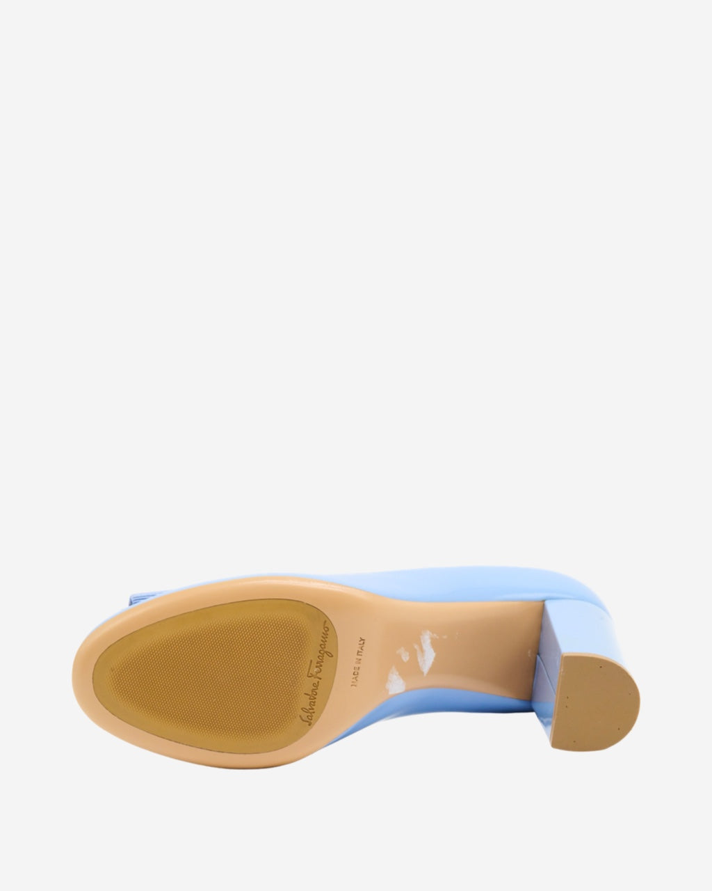 Tacones Ferragamo 38