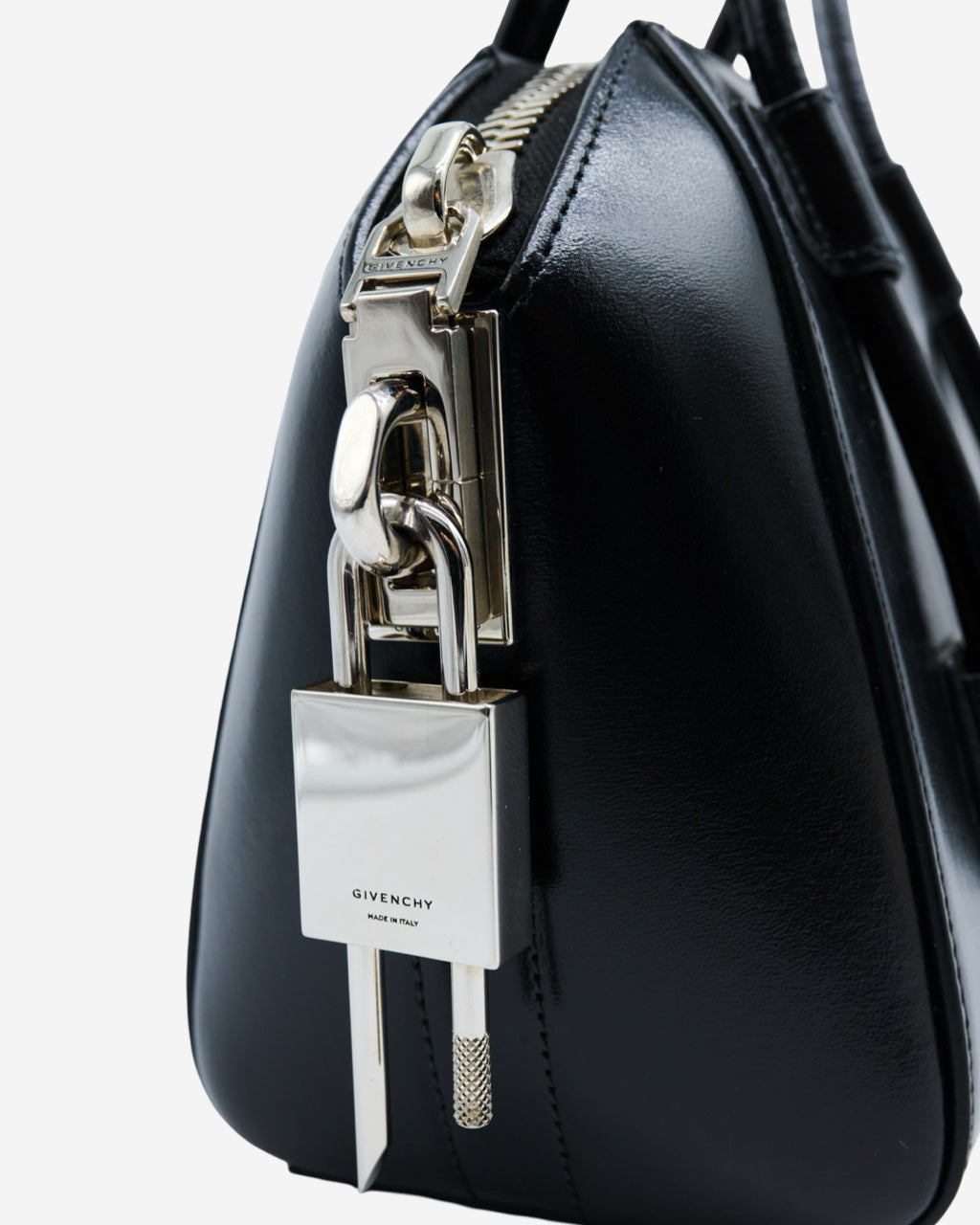 Bolsa Givenchy Antigona Mini